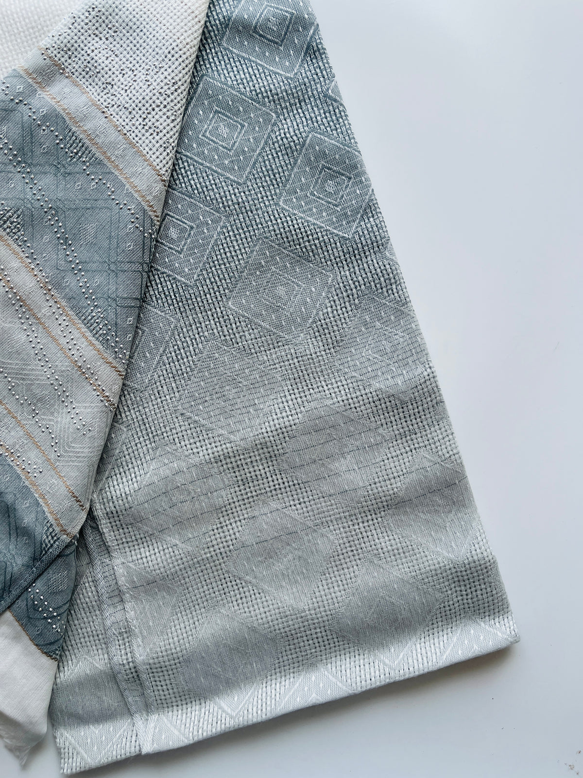 Premium Embellished Stole – Turkish Cotton Collection