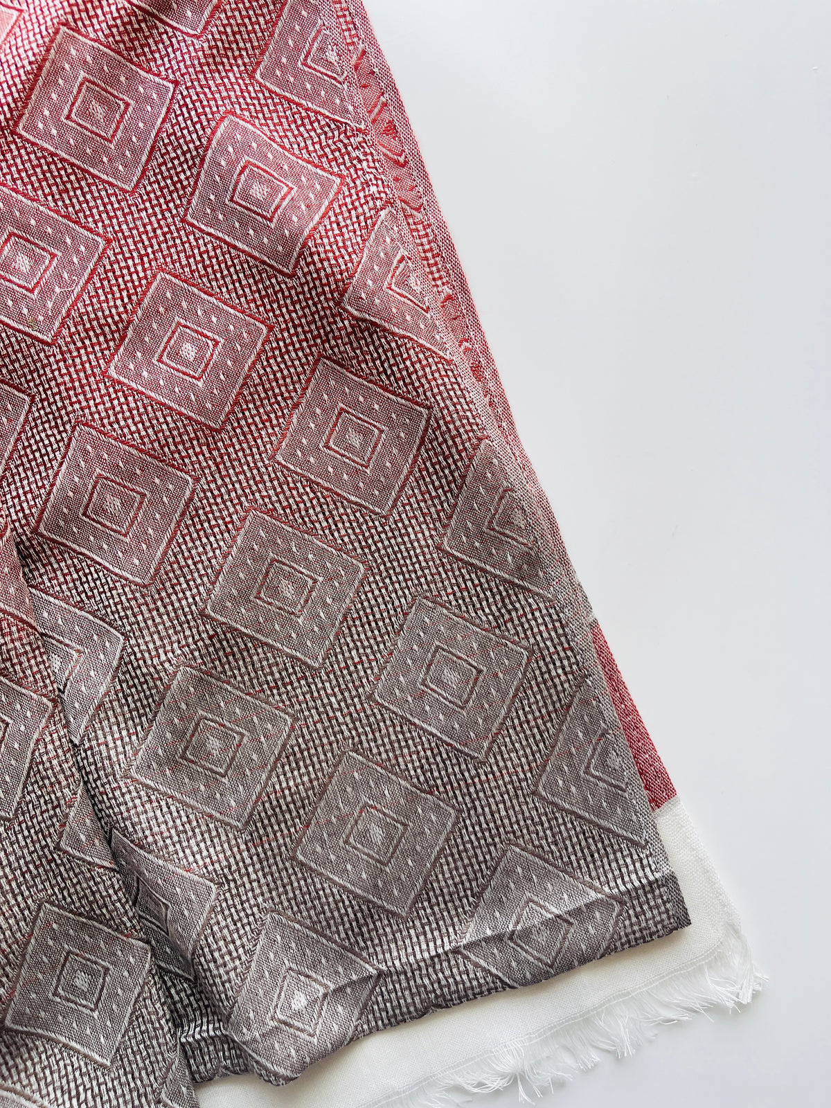 Premium Embellished Stole – Turkish Cotton Collection