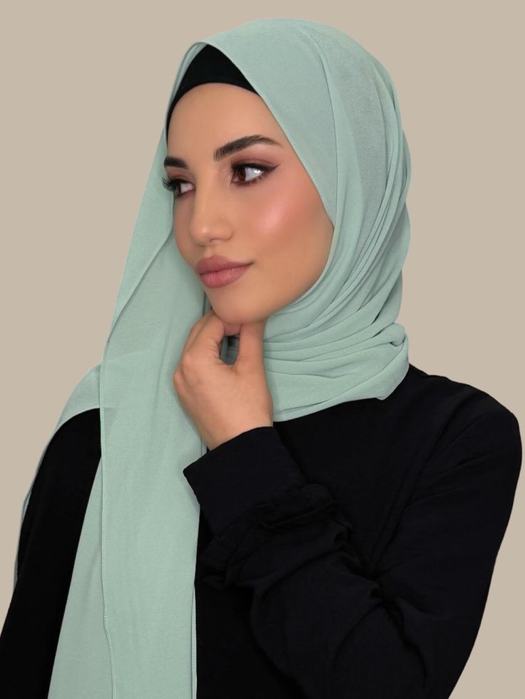BIG SIZE SEA FOAM CHIFFON HIJAB