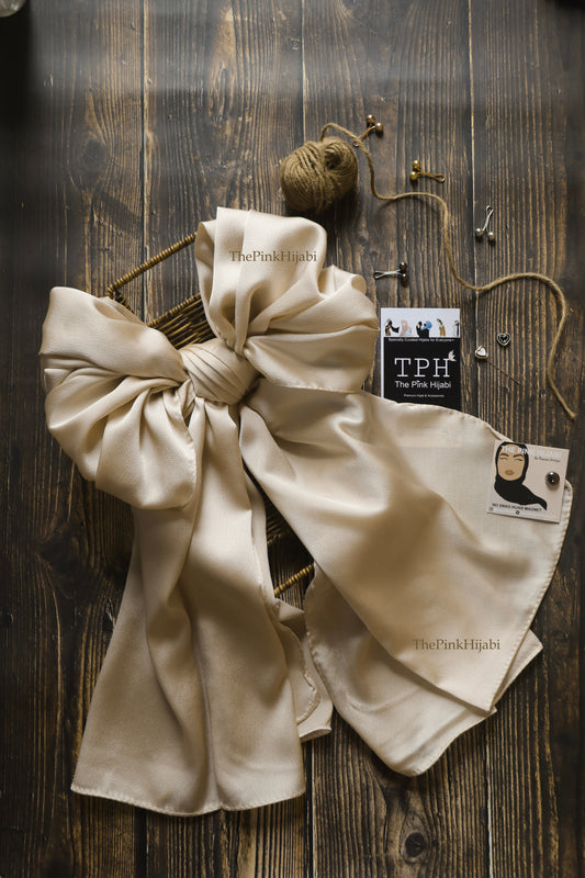 Bubble Satin Hijab – Lightweight, Non-Slippery, Glossy Finish